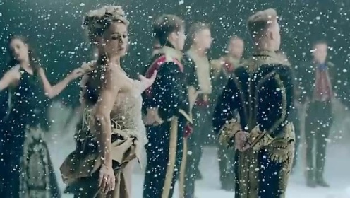 Katy Perry《Unconditionally》 音乐官方MV