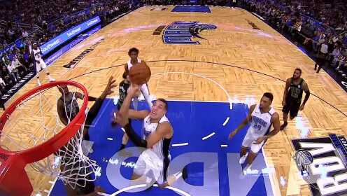 《NBA全场集锦》凯尔特人vs魔术五佳球 塔图姆旋转虐篮戈登大摆锤劈扣