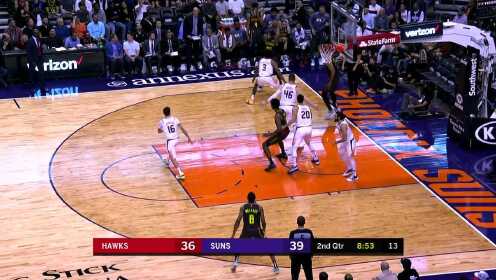 《NBA全场集锦》【盖帽】你怕不是不知道我多壮？贝恩斯迎面起飞直怼帕克