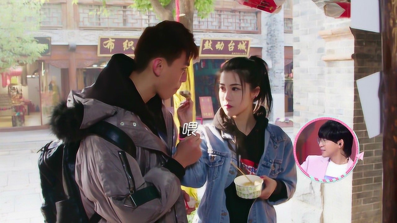 玫瑰花折纸信的误会终于解开,董浩然刘问互相喂食的画面超甜蜜