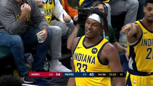 《NBA全场回放》【原声回放】老鹰vs步行者第3节 兰姆快攻上篮撕裂防线