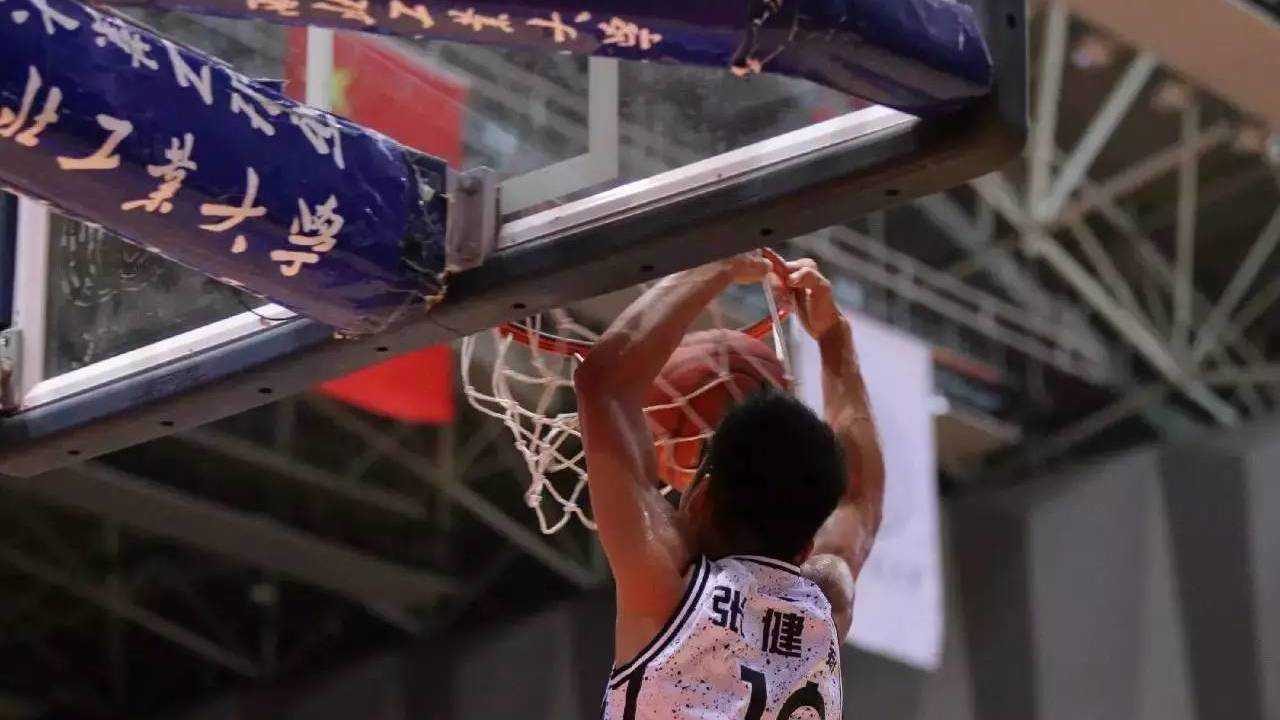 CBA扣篮大赛赛事集锦_CBA扣篮大赛赛事集锦_2018CBA全明星扣篮集锦张健豪飞跃三人暴扣力压群雄夺冠_高清1080P在线观看平台_腾讯视频
