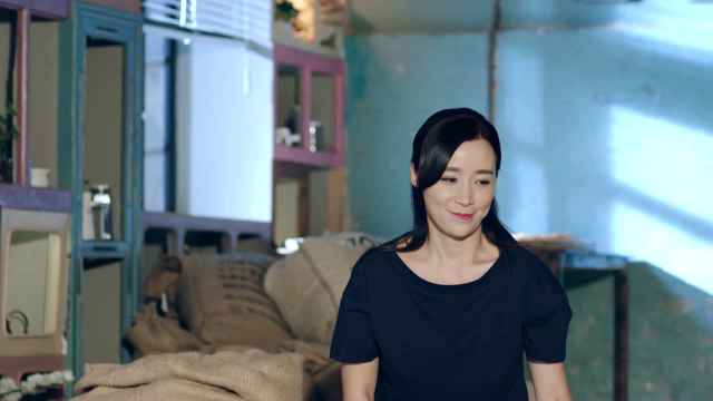 姚芊羽李威月光下撒糖
