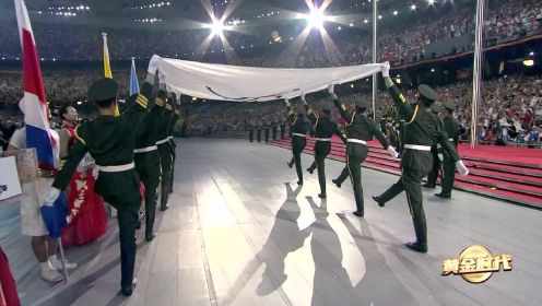 自带BGM的小哥哥！国旗护卫队升起奥运会会旗的样子太可