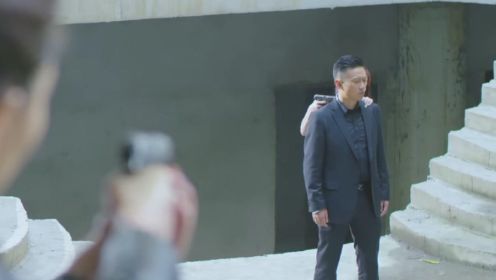 《我的辣妹保镖》第12集02：孙轶男为救任晓阳，身负重伤