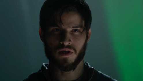 《超人前传：氪星 第二季》第三集02：布莱尼亚克在赛格脑袋里，赛格表示布莱尼亚克暂时控制不了自己