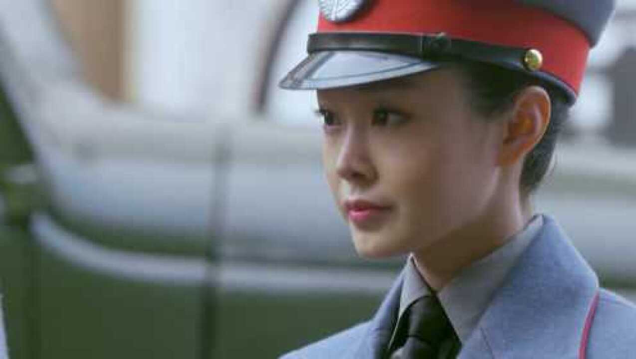《尖锋之烈焰青春》第36集02:唐不语和小孟子到仓库提货,没成想在这里遇到了夏之时_高清1080P在线观看平台_腾讯视频