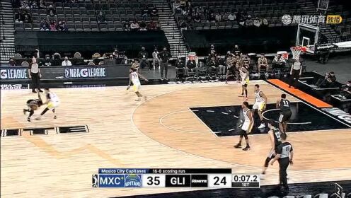 《NBA全场集锦》解说员直呼不理解 曾凡博空位要球遭无视