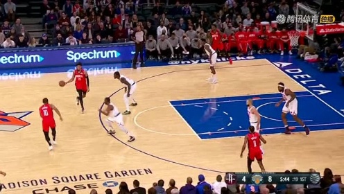 《NBA全场集锦》击地妙传撕裂防线 戈登助飞伍德滑翔双臂炸筐