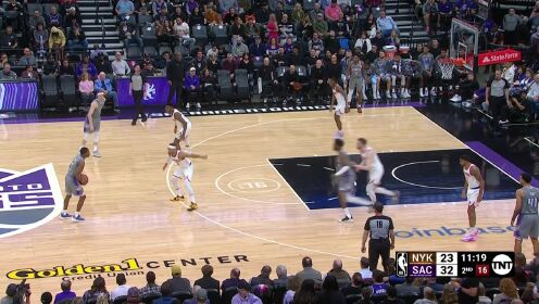 《NBA全场集锦》哈腾眼疾手快抢断梅图 手递手妙传哈特两分轻取