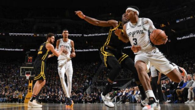约翰逊vs勇士集锦 砍下22+12两双数据难阻失利