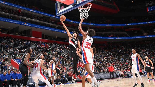 夏普vs活塞集锦 砍下29+7关键时刻扛起进攻助队取胜