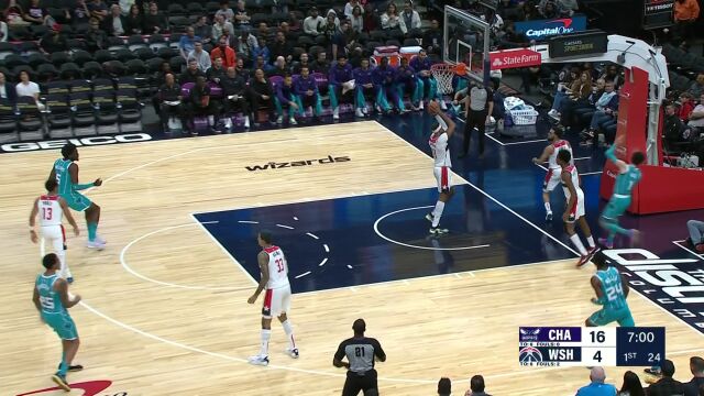 NBA季前赛：黄蜂vs奇才第1节英文原声回放