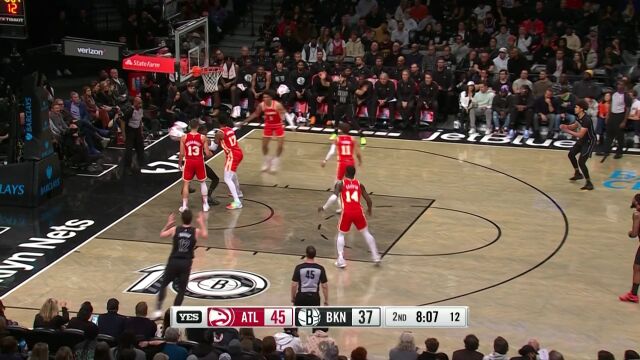 回顾篮网vs老鹰交战记录 两支球队谁先摆脱连败