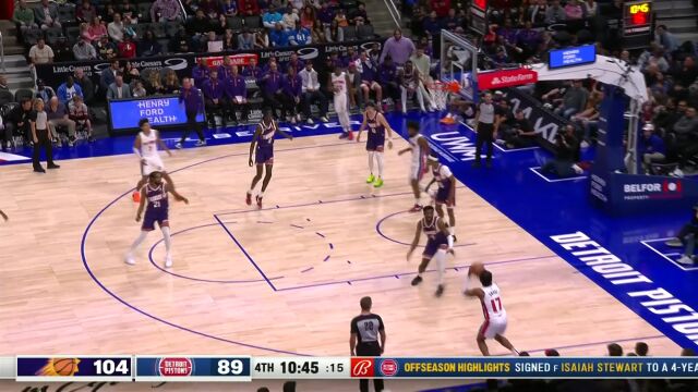 突出一个强硬！巴格利篮下一打三旱地拔葱双手暴扣