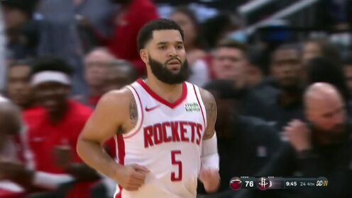 《NBA全场集锦》积极就能赢球！ 范弗利特里突外投连得五分