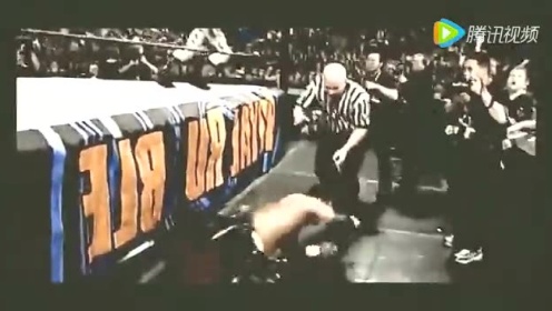 WWE《皇家大战2003》精彩回顾 摔角史上最辉煌的一年