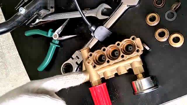 90系洗车机进出水单向阀安装视频