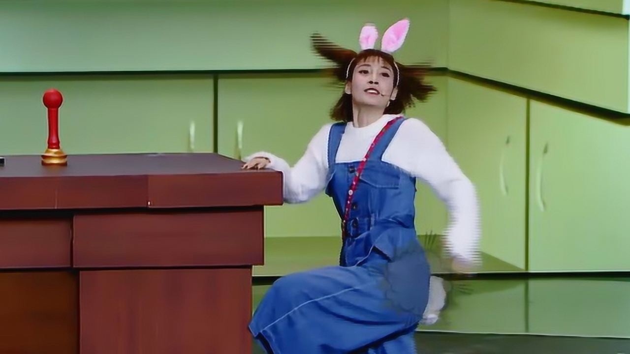 跨界喜剧王2啜妮啃萝卜摇尾巴报工伤还要思考沉重的人生哲理