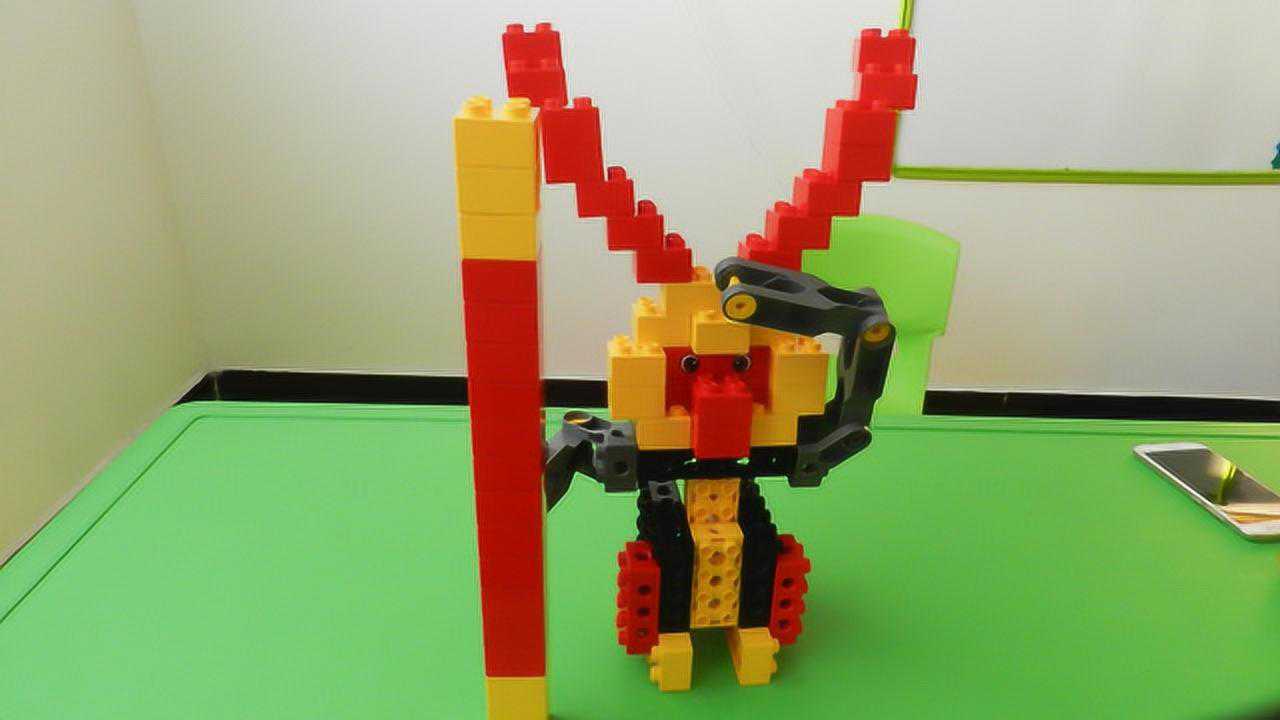 乐高大颗粒作品孙悟空,还有如意金箍棒