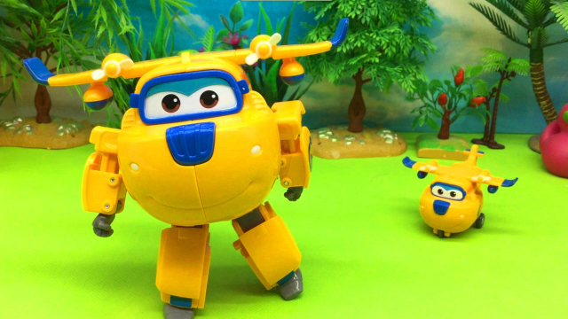 多多超级飞侠变形机器人