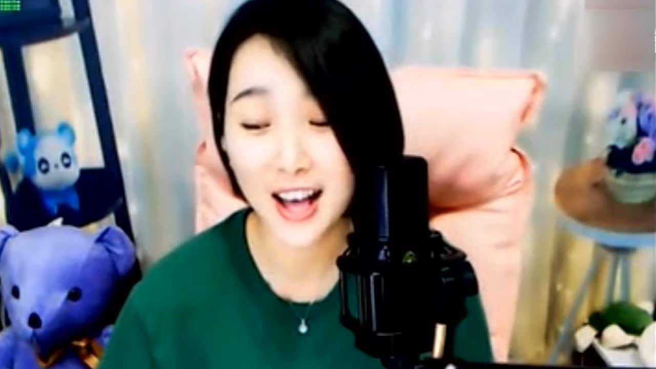 梁红翻唱邓丽君经典歌曲—往事只能回味_腾讯视频