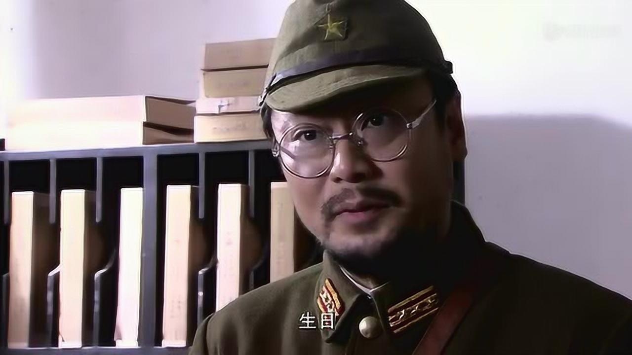 火线三兄弟:二林找机会告诉大哥见面