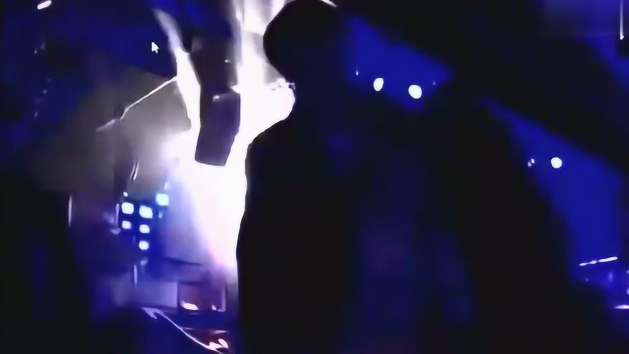 女儿曾公然让男生舔她脚趾，跟不学好的人混在一起让爸爸心痛不已_腾讯视频