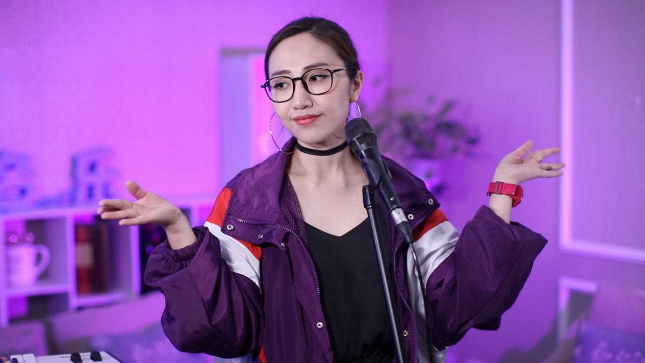 中国新歌声姚希翻唱周杰伦青花瓷歌声甜美