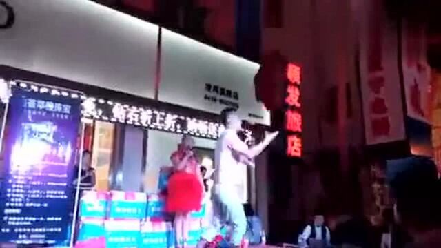 东北二人转手绢绝活精彩演绎啊