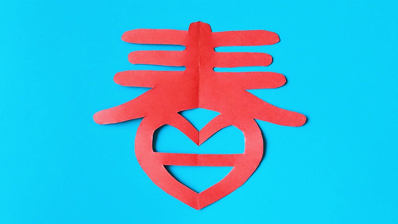 儿童剪纸小课堂:剪纸桃心春字,动手动脑