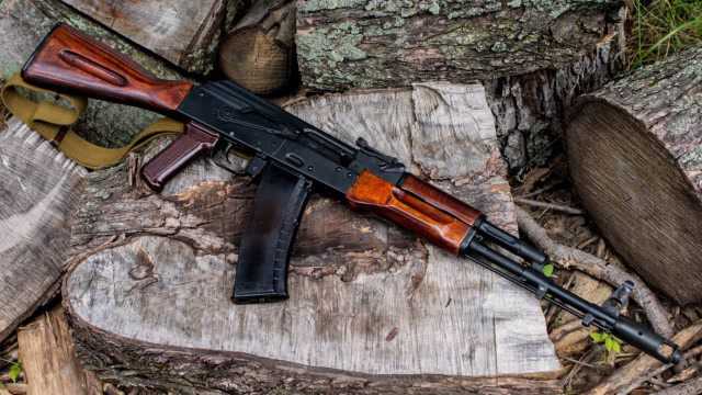 ak47作为神级枪支其造价一定很贵吧其实我们都错了