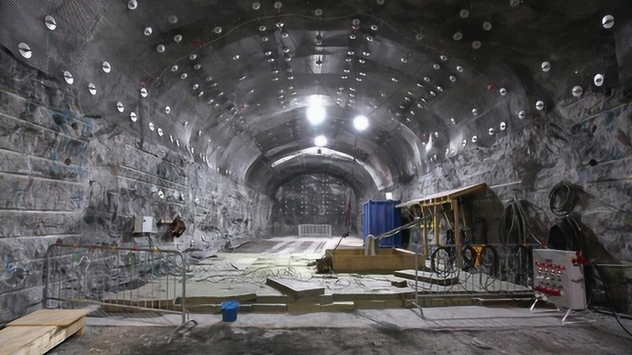 我军曾投入15万人搞建设挖空10座大山作地下核掩体