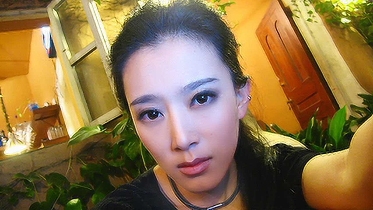 我爱记歌词:女神范蓁蓁接歌《我们的爱》,一字不差唱的太好听了!