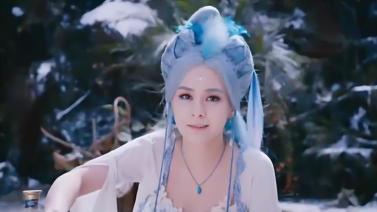 喜欢这首白狐旋律太感人了歌词也很经典