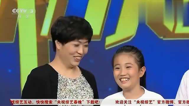 著名演员李楠来到《开门大吉》现场,主持人问起他不老容颜秘籍