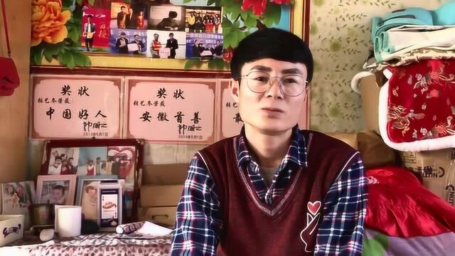 妻子出走,独自抚养两幼子,公益人张艺冬落难求助