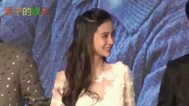 angelababy写真朦胧梦幻 一袭白裙温柔清新