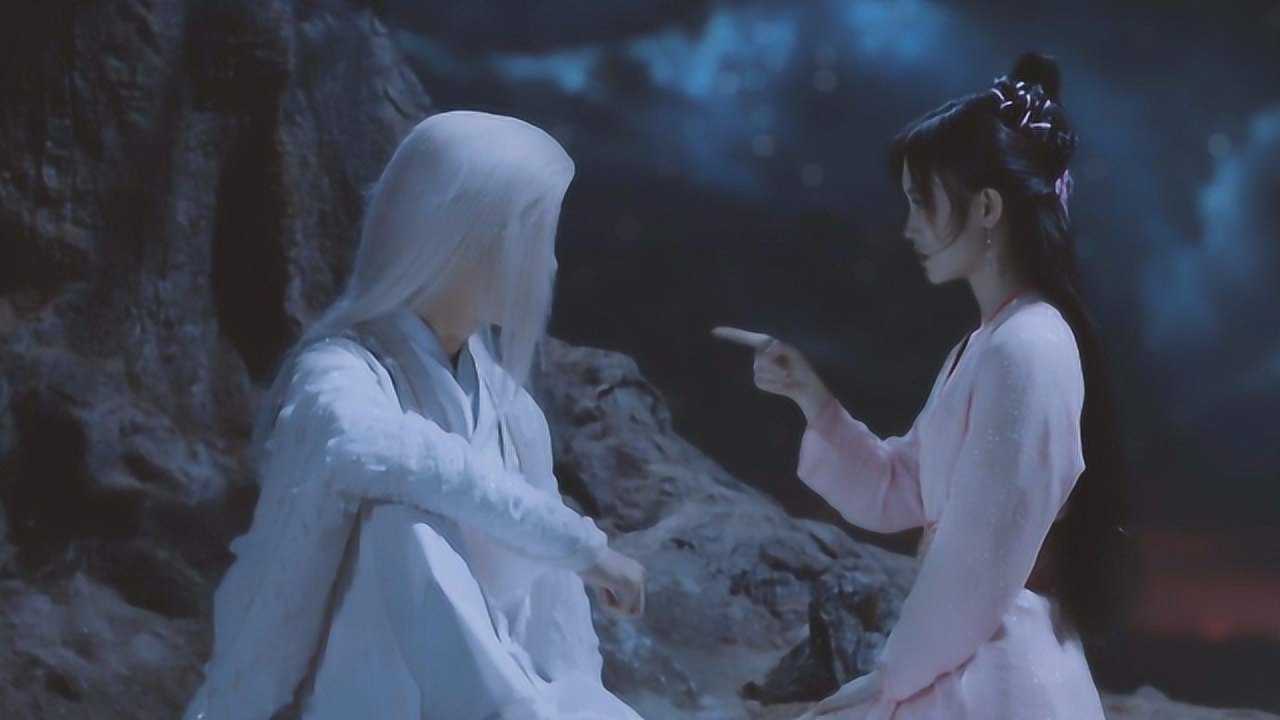 鞠婧祎于朦胧水中接吻太唯美原来是这么拍出来的太不容易了