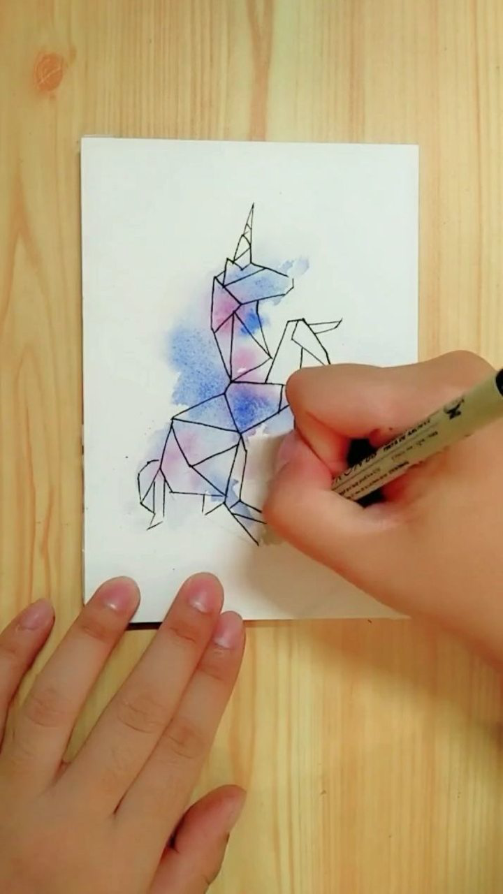 简笔画,以梦为马