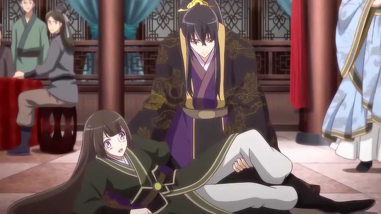 通灵妃夜王抱着云兮看了半天就说了一句你是女的