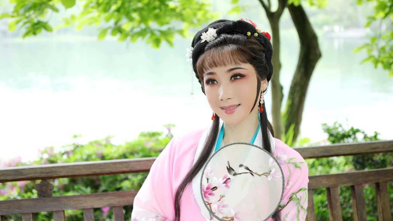 朱丹萍《西湖恋》