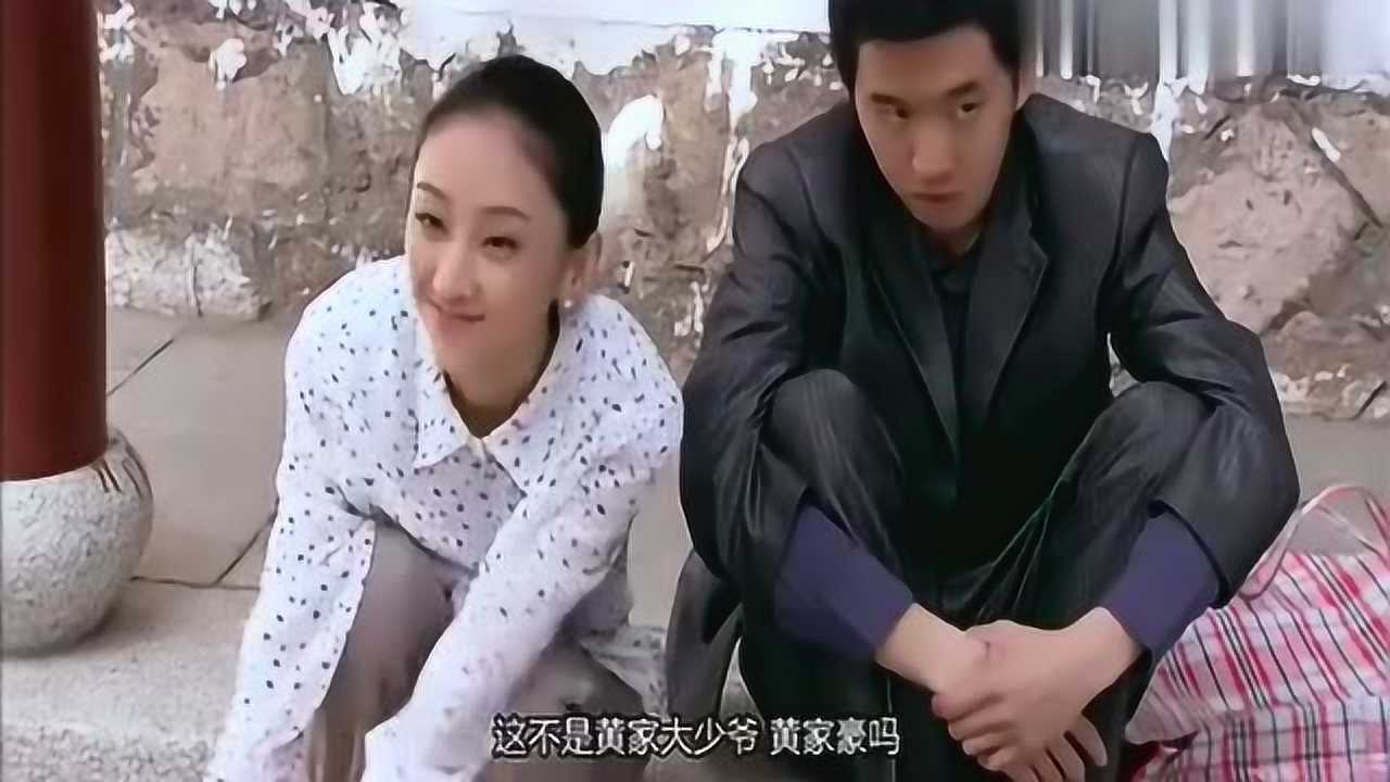 奶奶再爱我一次家豪街上叫卖衣服不料被朋友欺辱看的人揪心