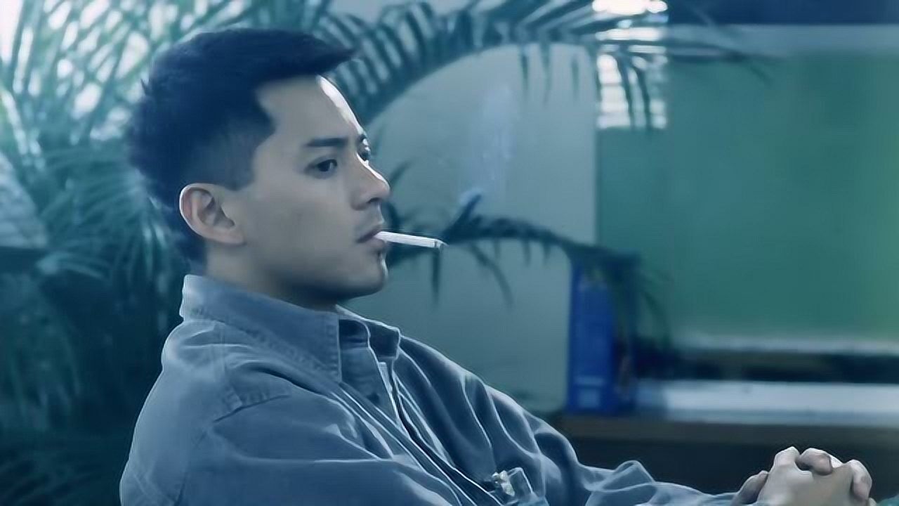 血洗红花亭这惊人的生存能力是小强吗