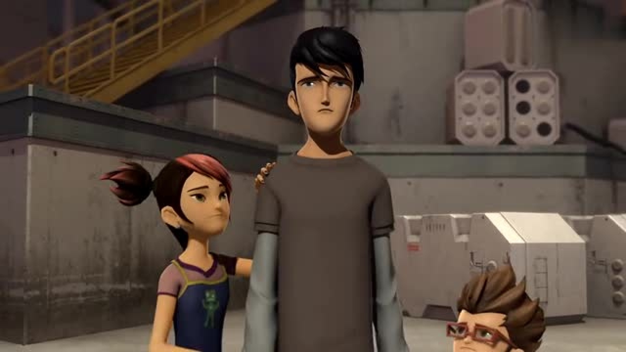 变形金刚阿尔茜受重伤随时有生命危险杰克很伤心