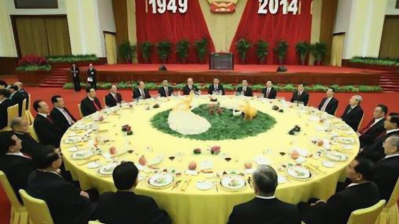 为什么国宴主桌的菜是热的而其他桌是凉的内部人道出实情