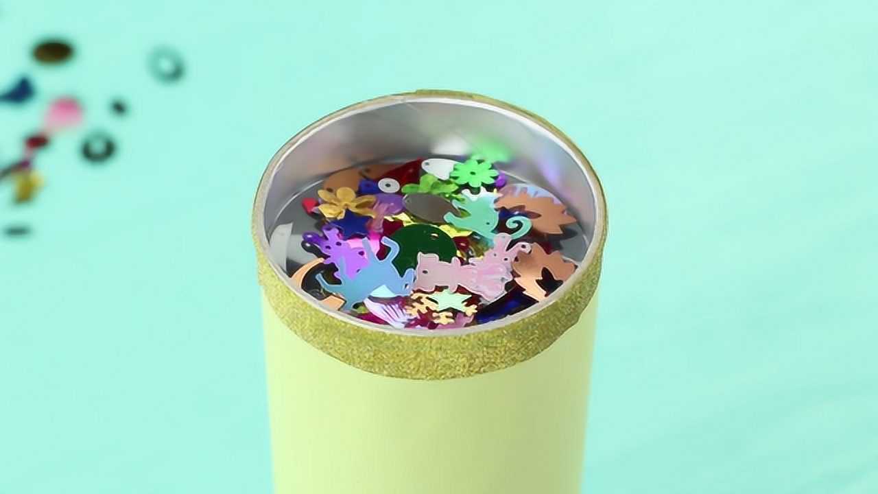 手工改造薯片桶diy成一个万花筒简直是太棒了