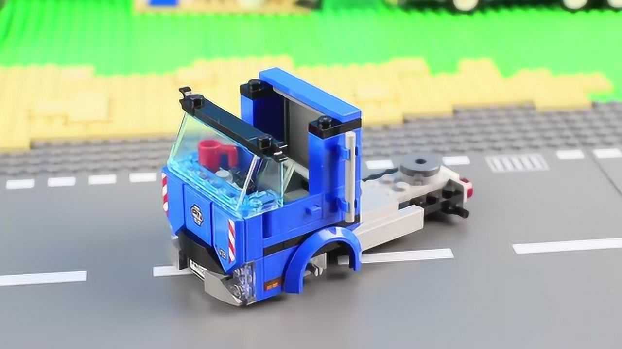 拼装乐高城市系列60223收割机运输卡车和收割机,搭配很酷