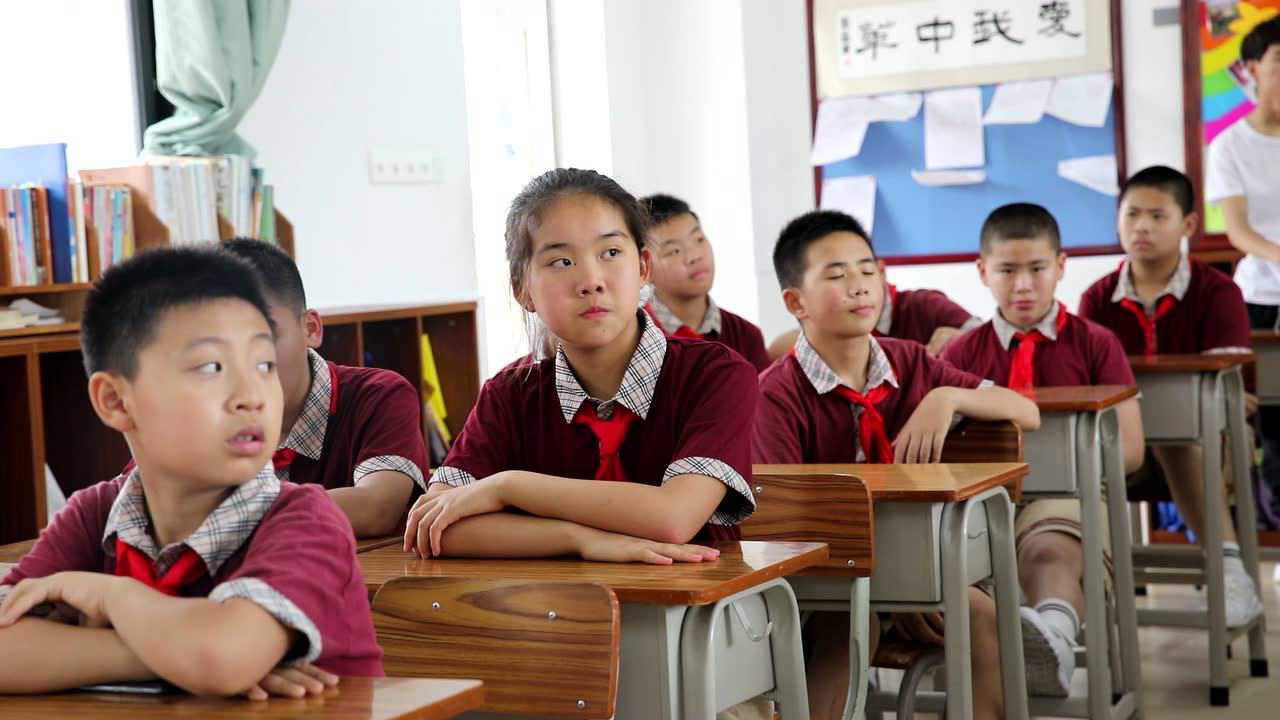 珠海市香洲区第十一小学六(1)班毕业季