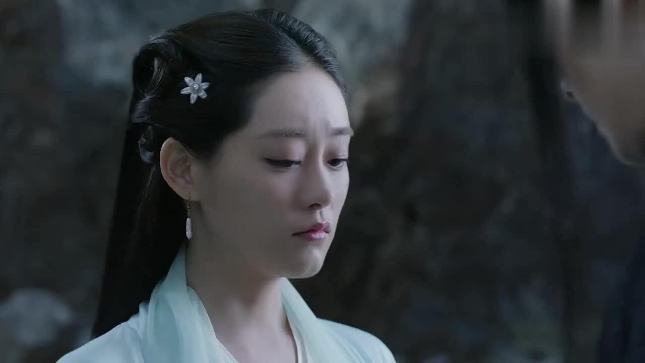 司音被离境和玄女双双背叛,师傅一句安慰,扑进他怀里哭泣